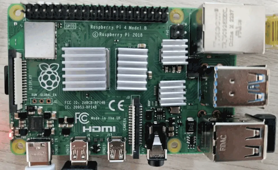 Raspberry Pi 4 Model B connected to the GrowSpace UWB Developer Tag via serial pins